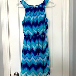Blue chevron dress S